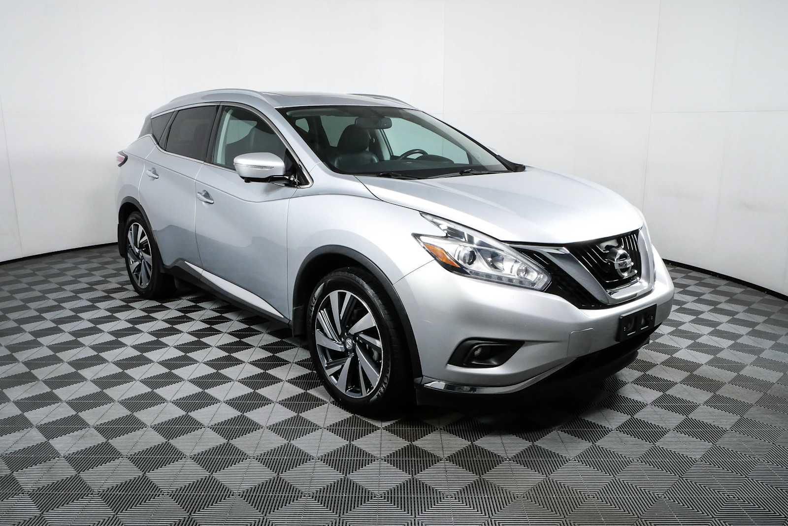 Used 2015 Nissan Murano Platinum w/ Platinum Technology Package