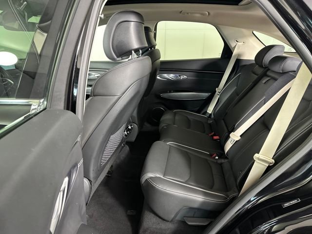 Used 2024 Genesis Electrified GV70 AWD/4WD image 25