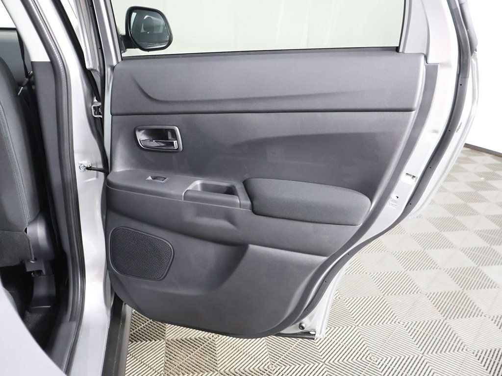 New 2025 Mitsubishi Outlander Sport LE AWD/4WD image 22