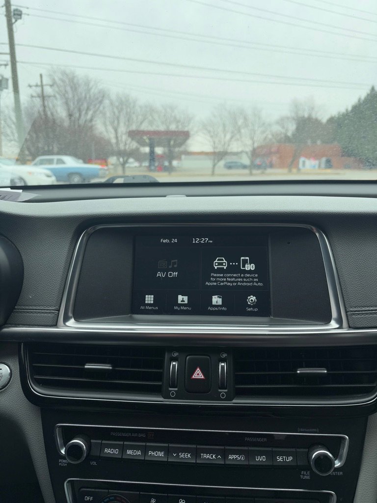 Used 2017 Kia Optima EX image 18