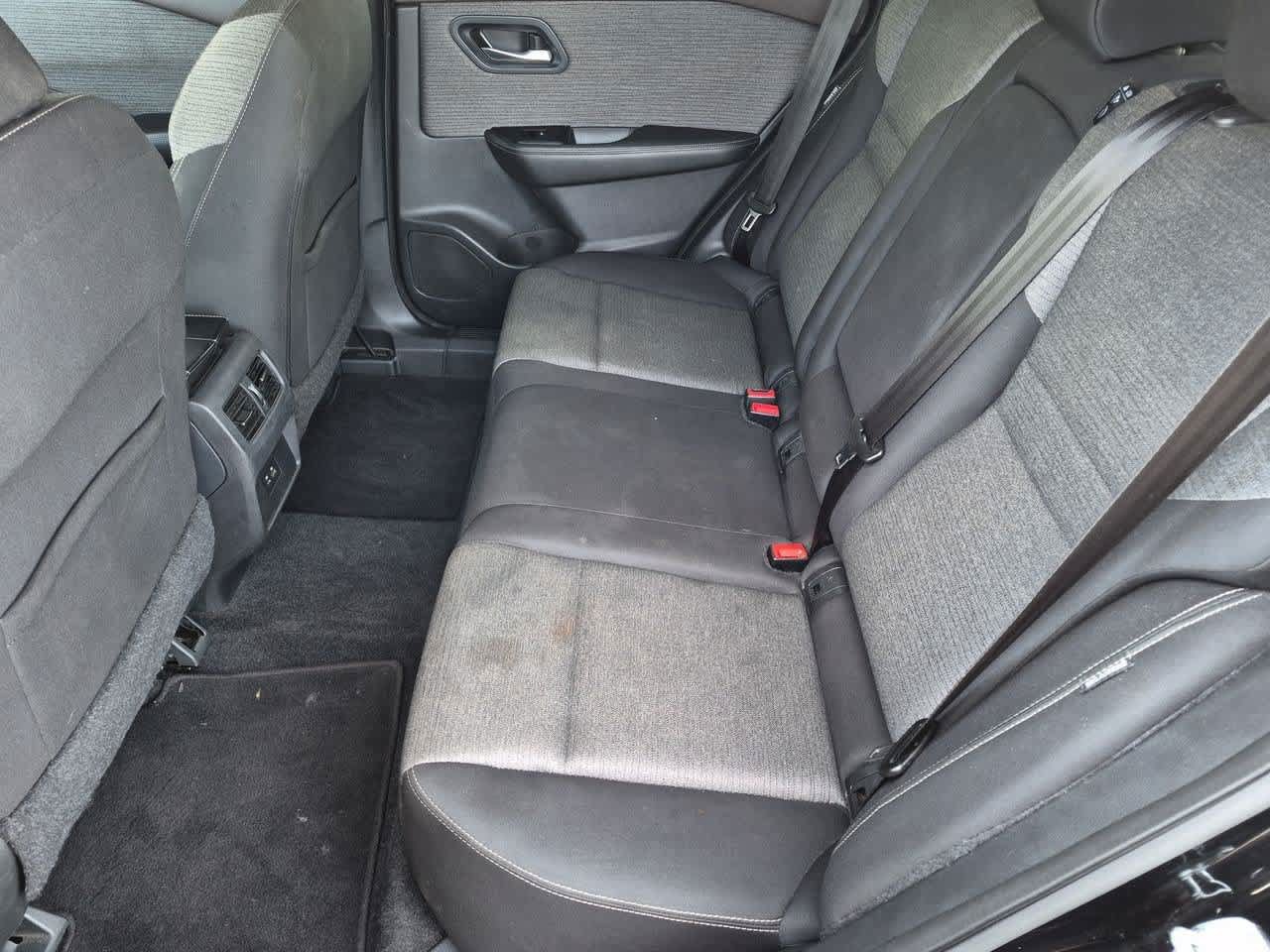 Used 2022 Nissan Rogue SV FWD image 19