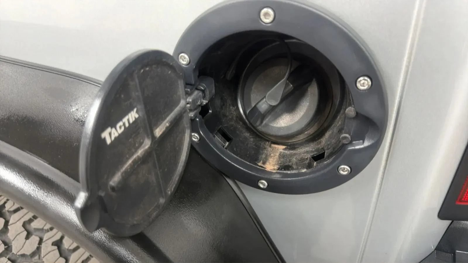 Used 2012 Jeep Wrangler Sport AWD/4WD image 28