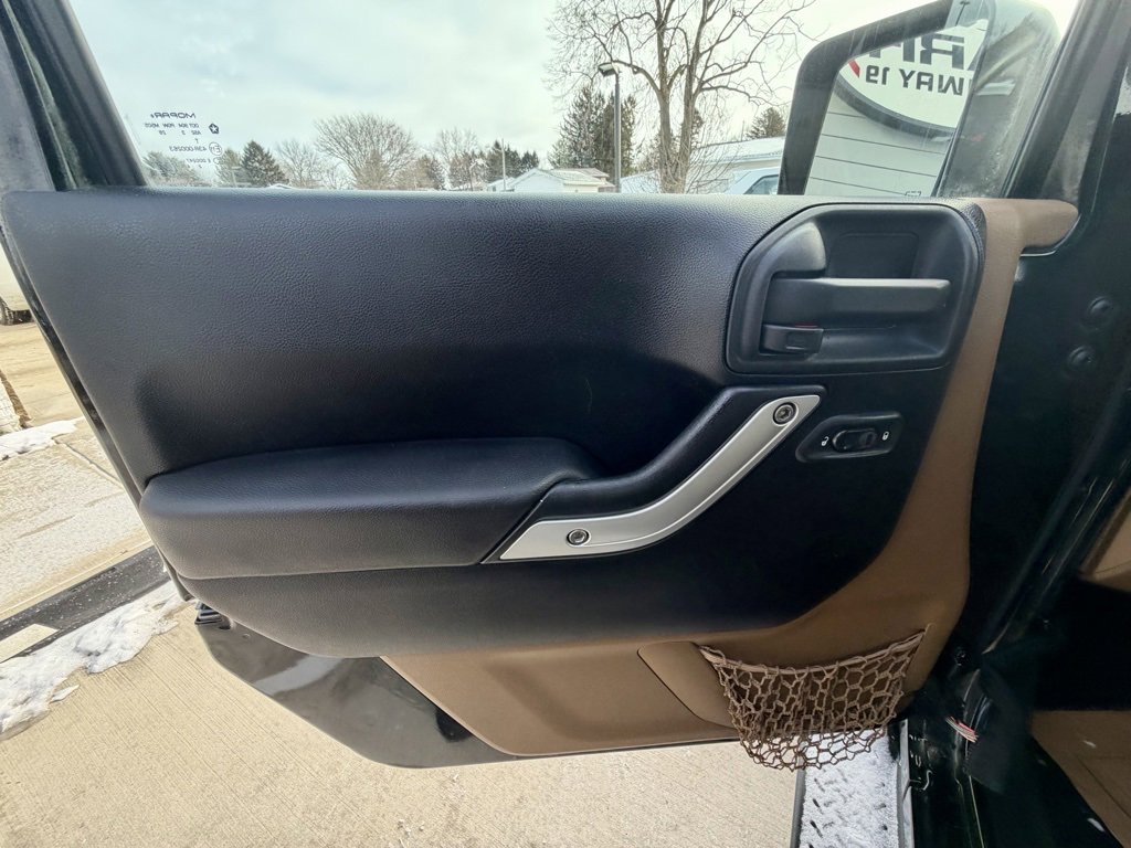 Used 2013 Jeep Wrangler Unlimited Sahara w/ Dual Top Group image 24