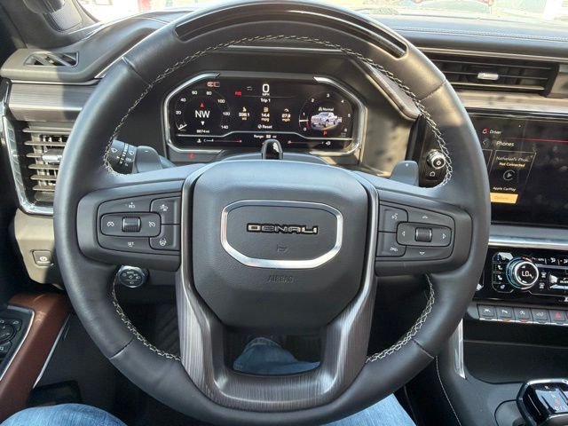 Used 2025 GMC Sierra 1500 Denali Ultimate AWD/4WD image 17