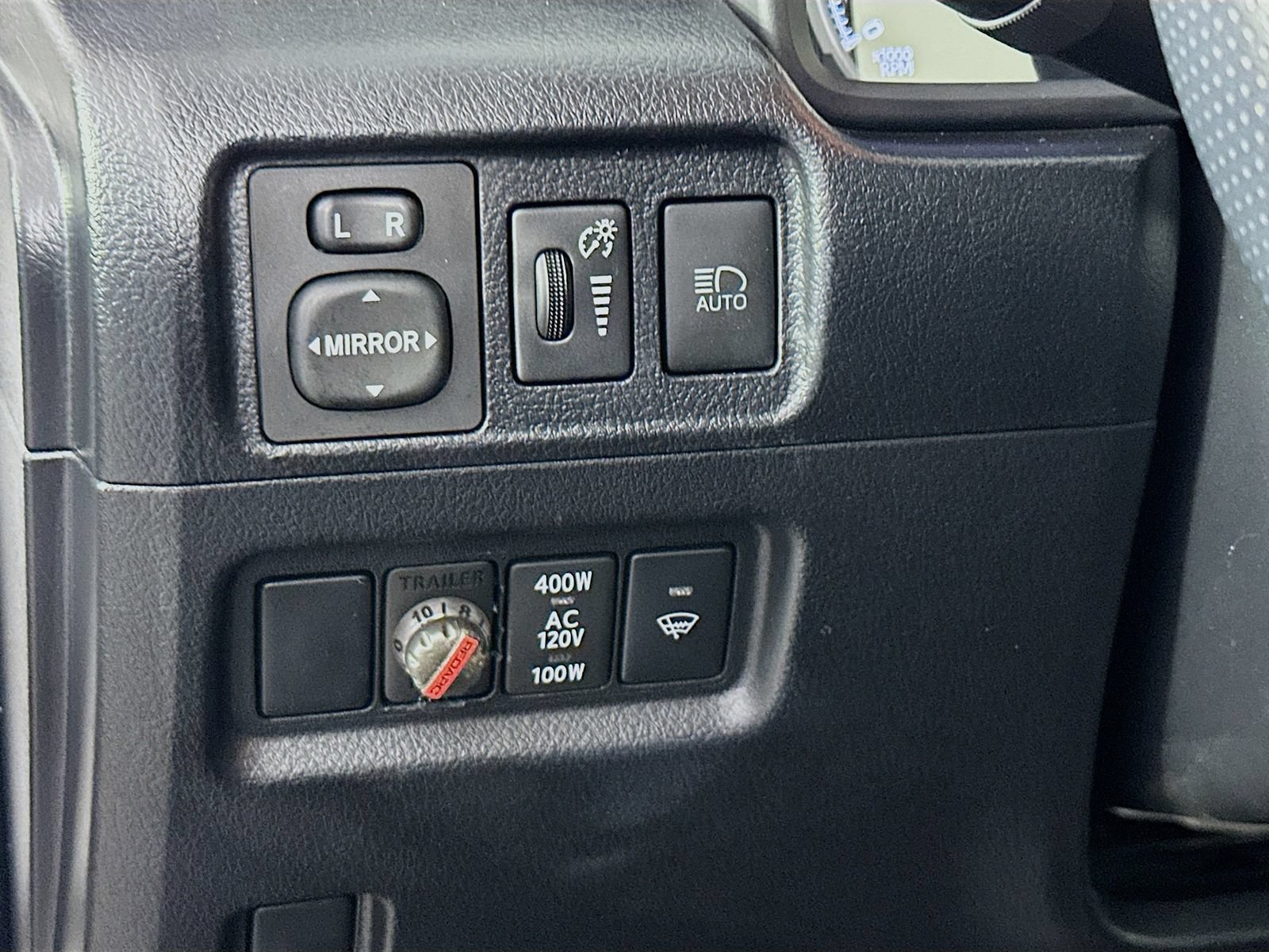 Certified 2024 Toyota 4Runner TRD Off-Road Premium w/ Moonroof Package AWD/4WD image 10