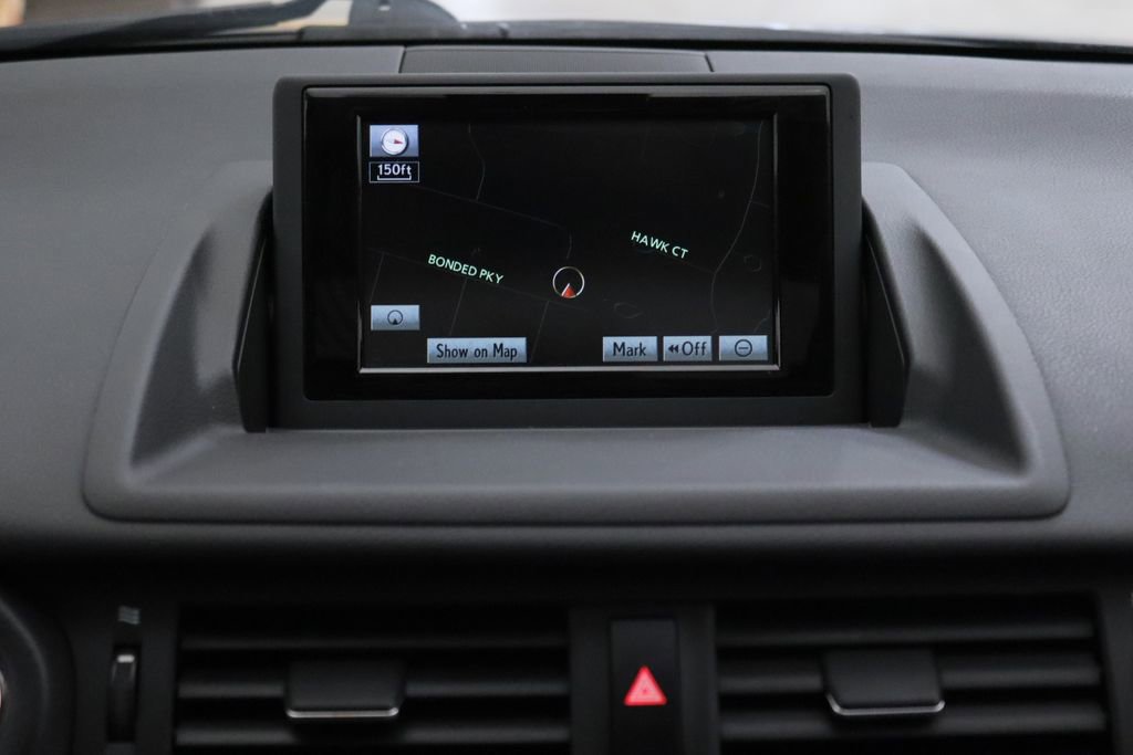 Used 2012 Lexus CT 200h Premium w/ Leather Pkg image 17