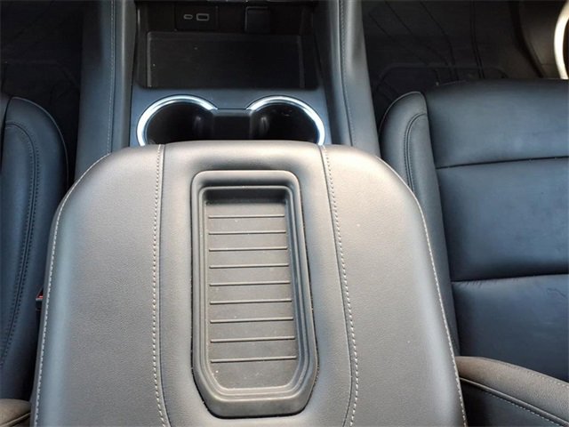 Used 2023 Chevrolet Suburban Z71 w/ Luxury Package image 36