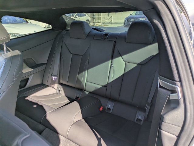 Certified 2025 BMW 430i Coupe w/ Convenience Package RWD image 19