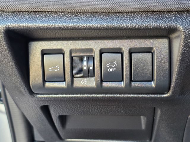 Certified 2025 Subaru Outback Premium AWD/4WD image 42
