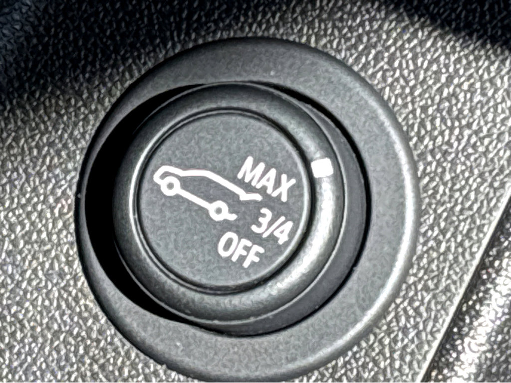 Used 2022 Chevrolet Equinox LT image 31