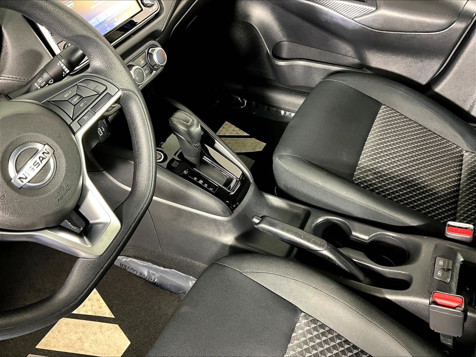 Certified 2021 Nissan Versa S FWD image 18