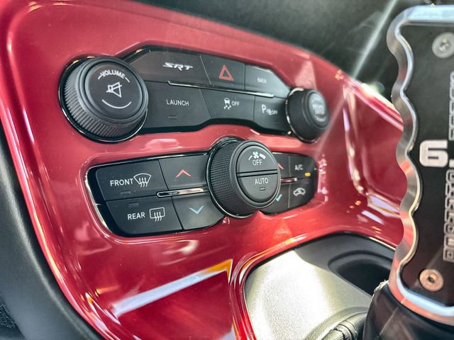 Used 2016 Dodge Challenger SRT Hellcat image 26