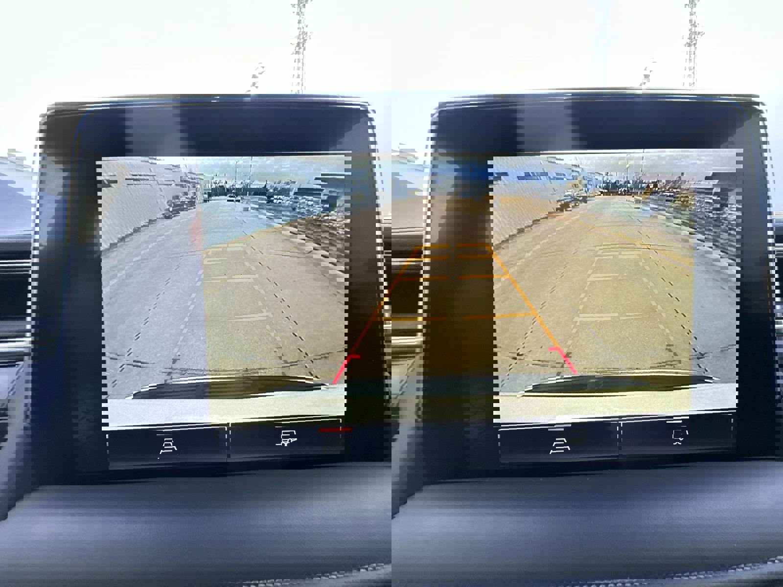 Used 2024 GMC Yukon XL SLE w/ Gmc Pro Safety Plus Package image 15