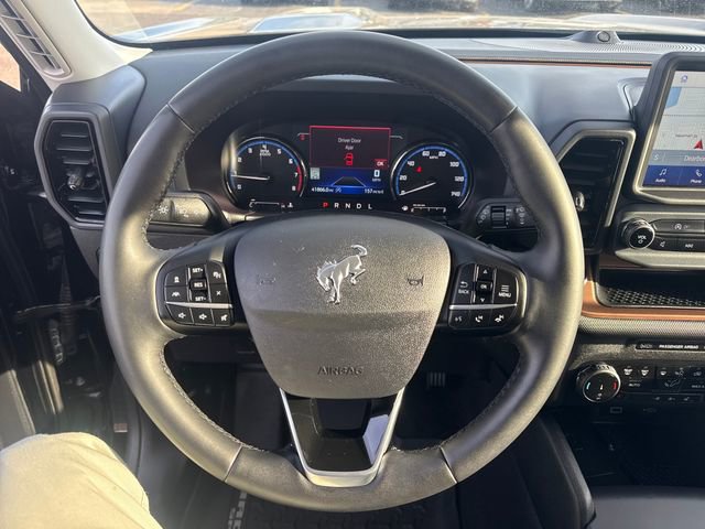 Used 2024 Ford Bronco Sport Outer Banks w/ Tech Package image 16