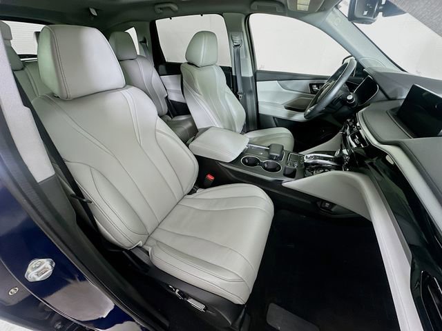 Used 2024 Acura MDX SH-AWD w/ Technology Package image 8