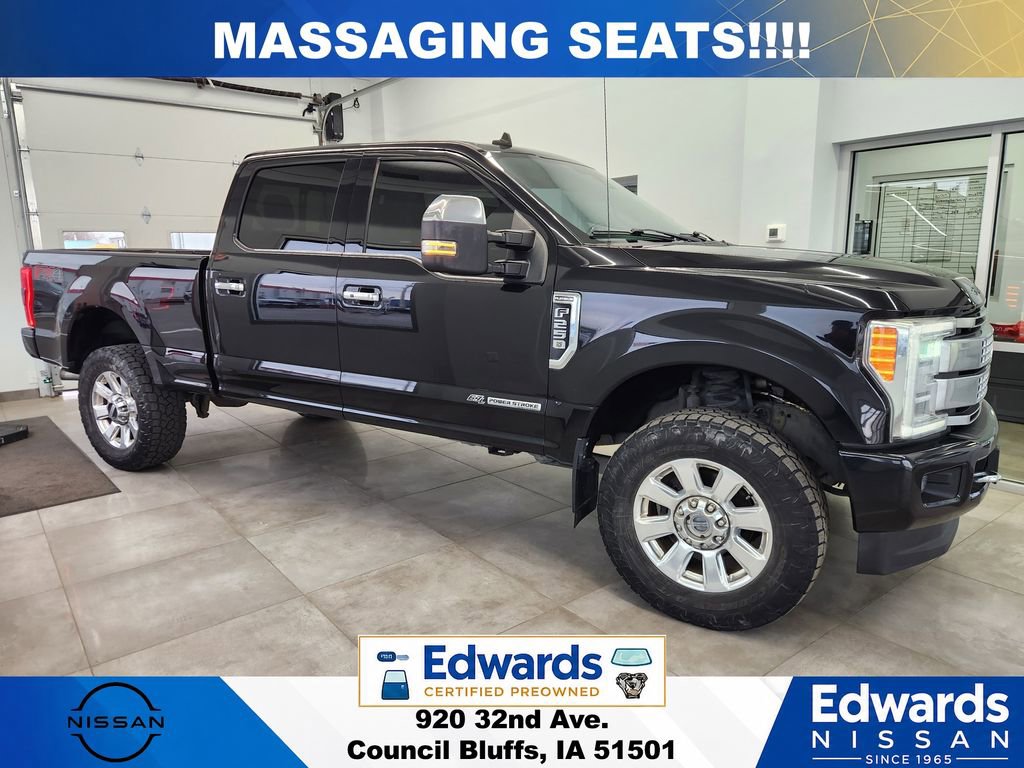 Used 2019 Ford F250 Platinum w/ FX4 Off-Road Package AWD/4WD image 2