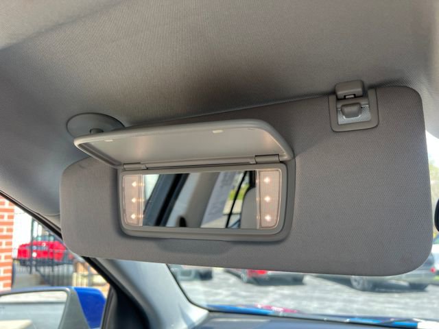 Used 2019 Chevrolet Equinox LT w/ Sun & Navigation Package image 22