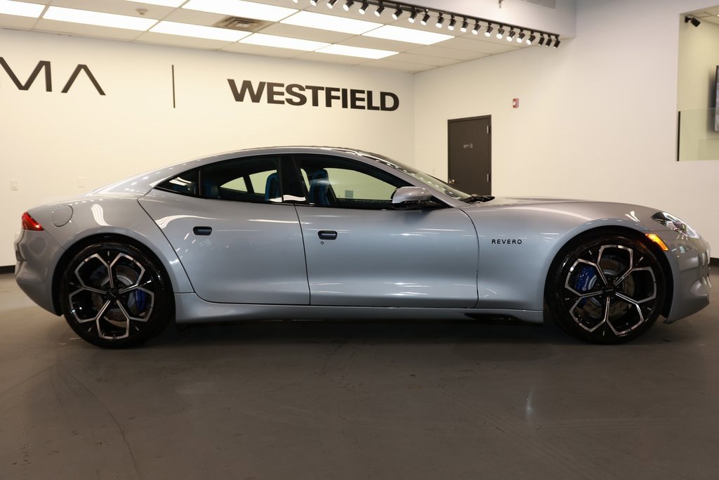 New 2025 Karma Revero Luxury image 8