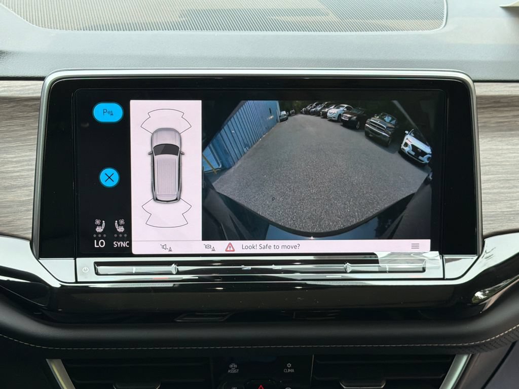 New 2026 Volkswagen Atlas SEL AWD/4WD image 11