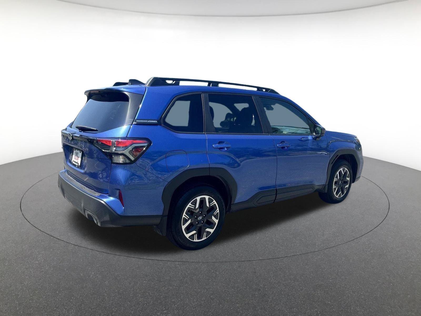 Used 2026 Subaru Forester Premium AWD/4WD image 7
