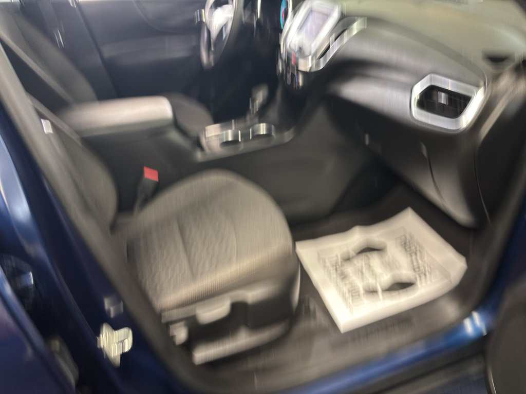 Used 2022 Chevrolet Equinox LT FWD image 26