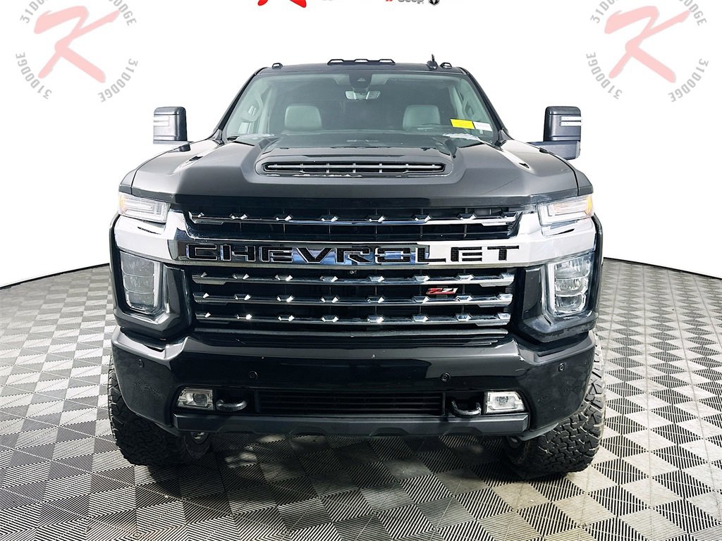 Used 2020 Chevrolet Silverado 2500 LTZ w/ LTZ Premium Package image 2