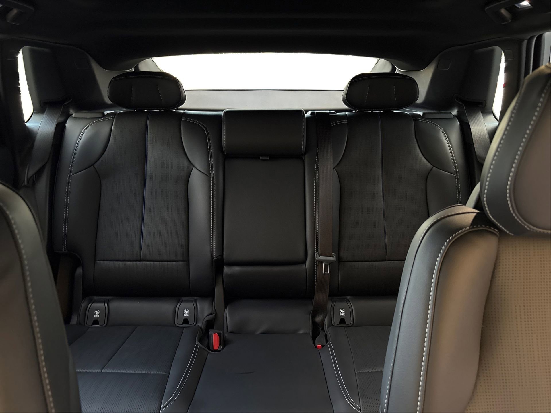 New 2026 Cadillac Lyriq Luxury image 17