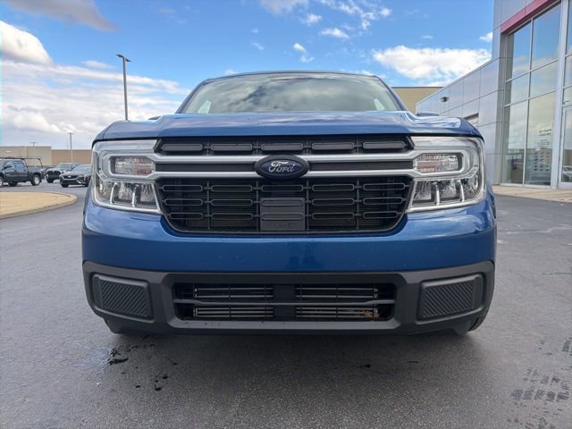 Used 2023 Ford Maverick Lariat image 2