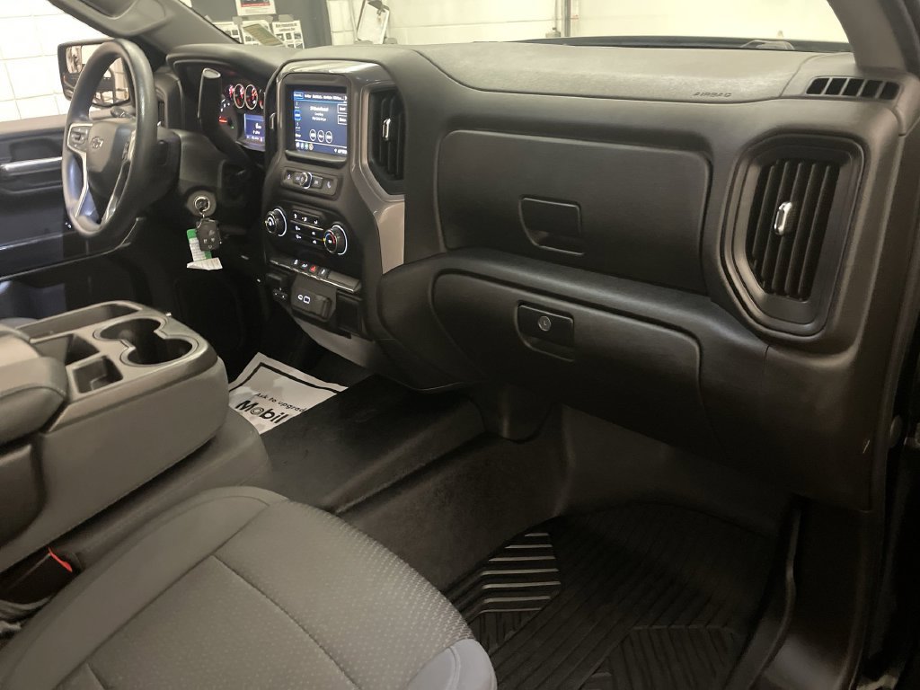 Used 2021 Chevrolet Silverado 1500 Custom Trail Boss w/ Midnight Edition AWD/4WD image 20