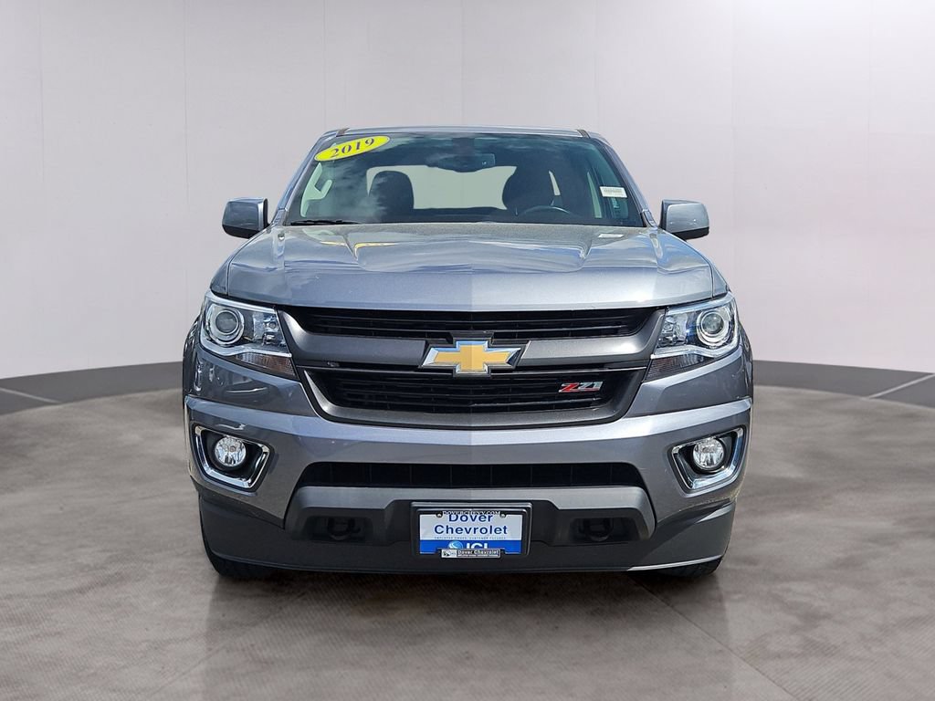 Used 2019 Chevrolet Colorado Z71 AWD/4WD image 2