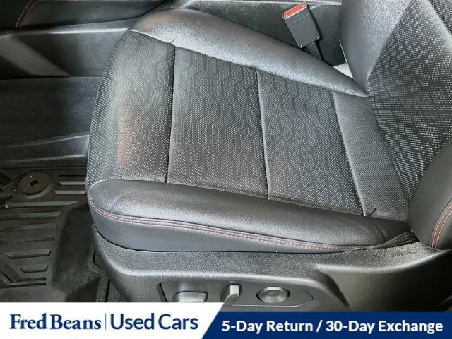 Used 2023 Chevrolet Colorado Z71 w/ Z71 Convenience Package 2 AWD/4WD image 25