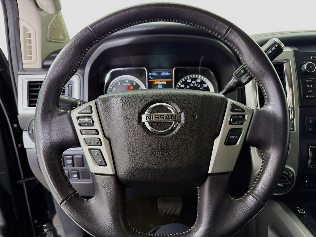 Used 2019 Nissan Titan PRO-4X w/ Pro-4x Convenience Package image 14