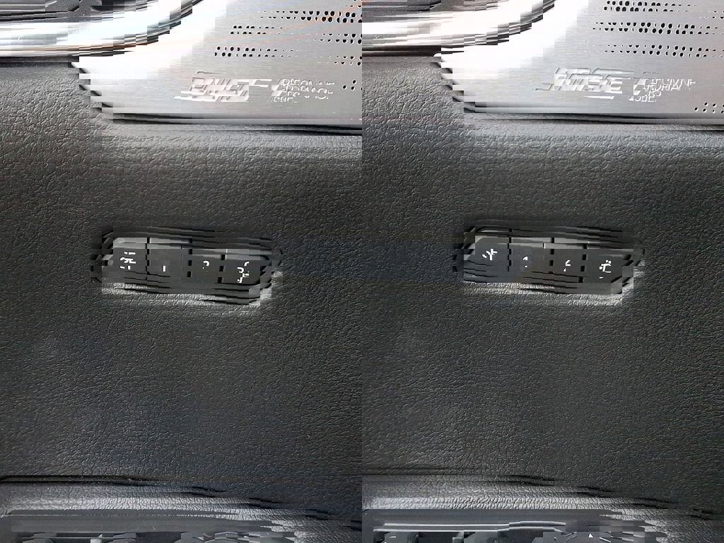 Certified 2023 Cadillac XT5 Premium Luxury image 29