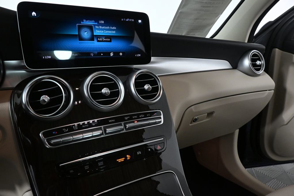 Certified 2022 Mercedes-Benz GLC 300 image 13