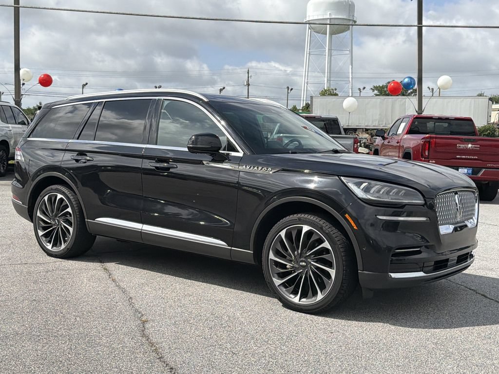 Used 2022 Lincoln Aviator Reserve w/ Equipment Group 201A AWD/4WD image 22