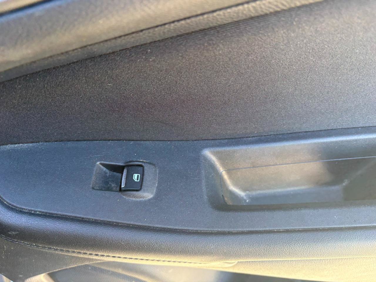 Used 2016 Ford Edge SE FWD image 30