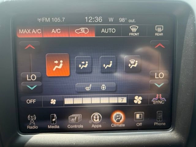 Used 2016 Jeep Cherokee Limited FWD image 27