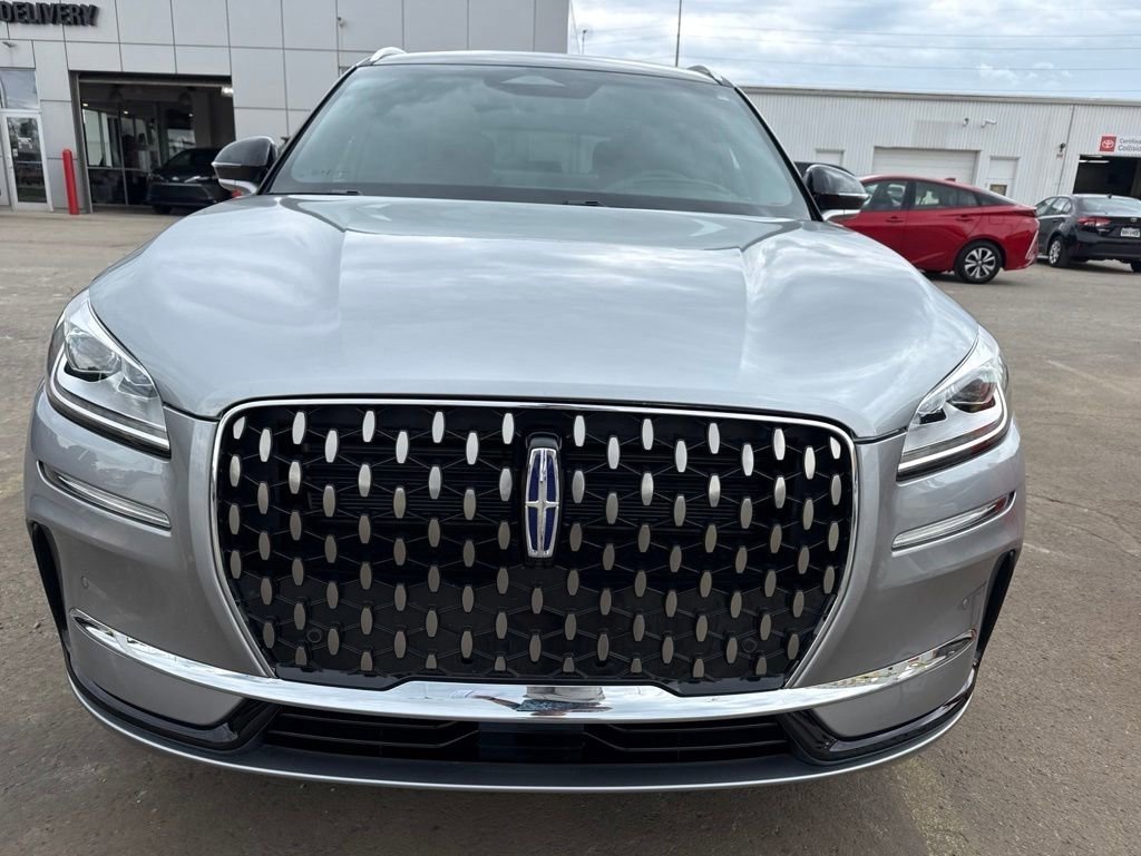 Used 2024 Lincoln Corsair Grand Touring w/ Equipment Group 302A AWD/4WD image 9