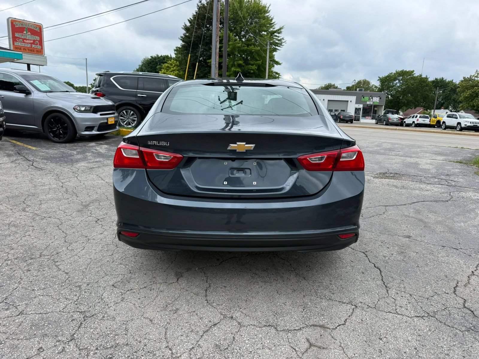 Used 2020 Chevrolet Malibu LS FWD image 4