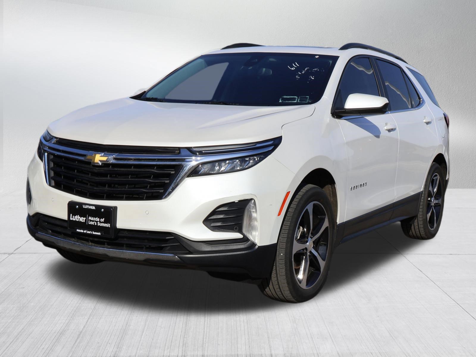 Used 2022 Chevrolet Equinox LT image 3