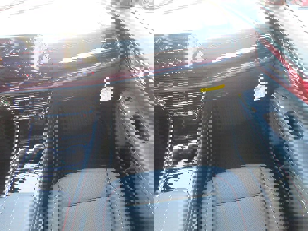 New 2026 Chevrolet Traverse Z71 w/ LPO, Floor Liner Package image 17