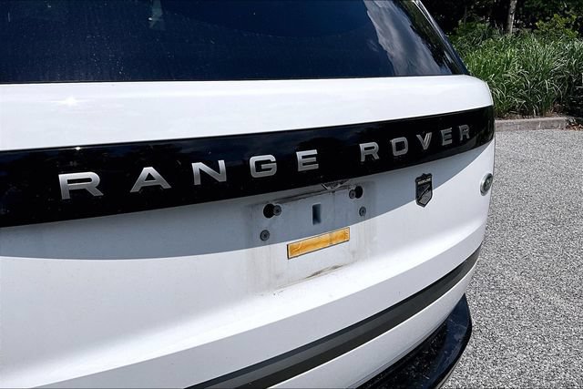 Used 2023 Land Rover Range Rover SE AWD/4WD image 12