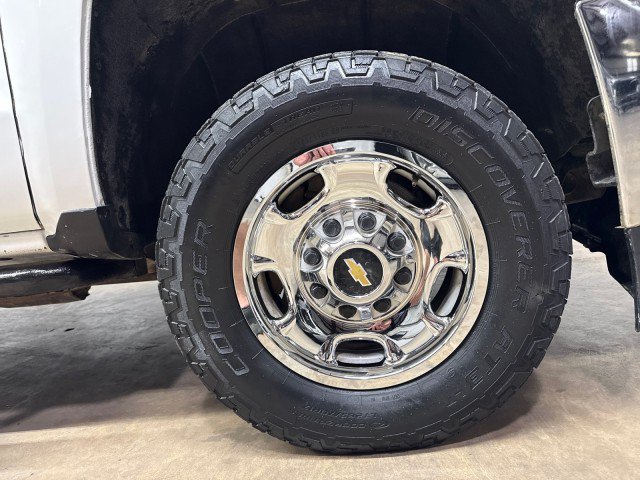 Used 2018 Chevrolet Silverado 2500 W/T w/ WT Convenience Package AWD/4WD image 38