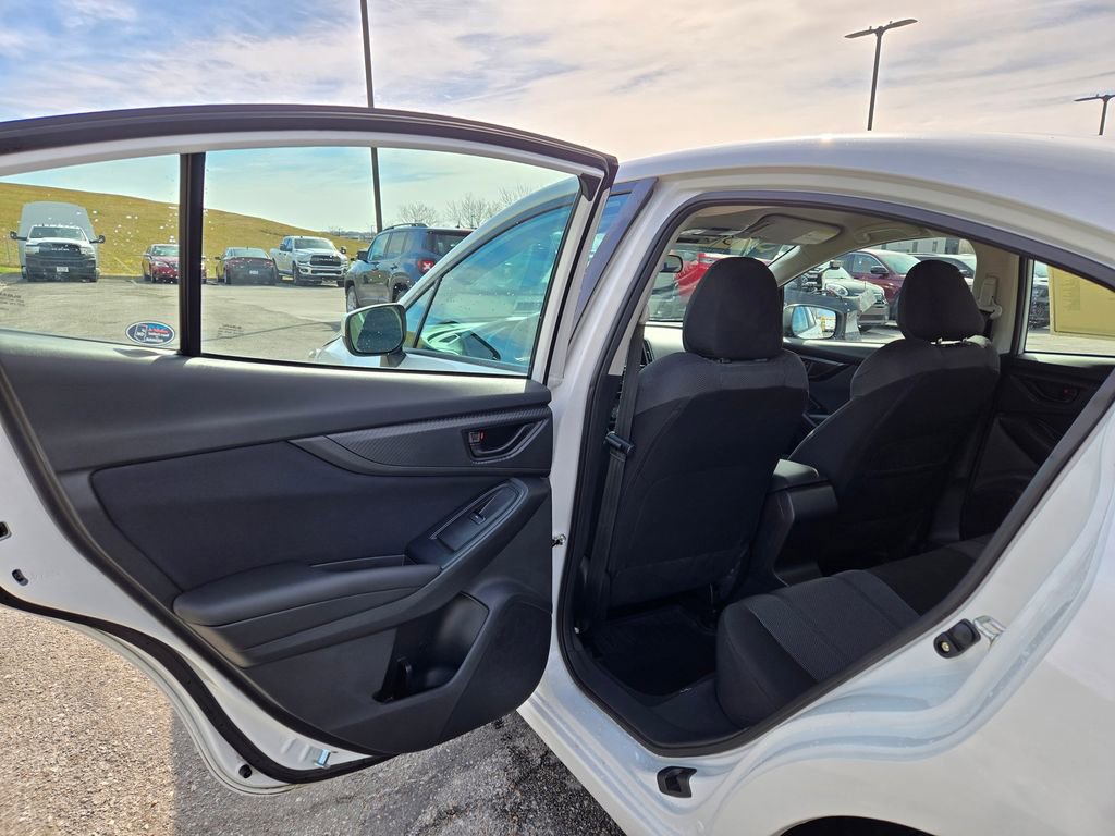 Used 2018 Subaru Impreza 2.0i Premium AWD/4WD image 24