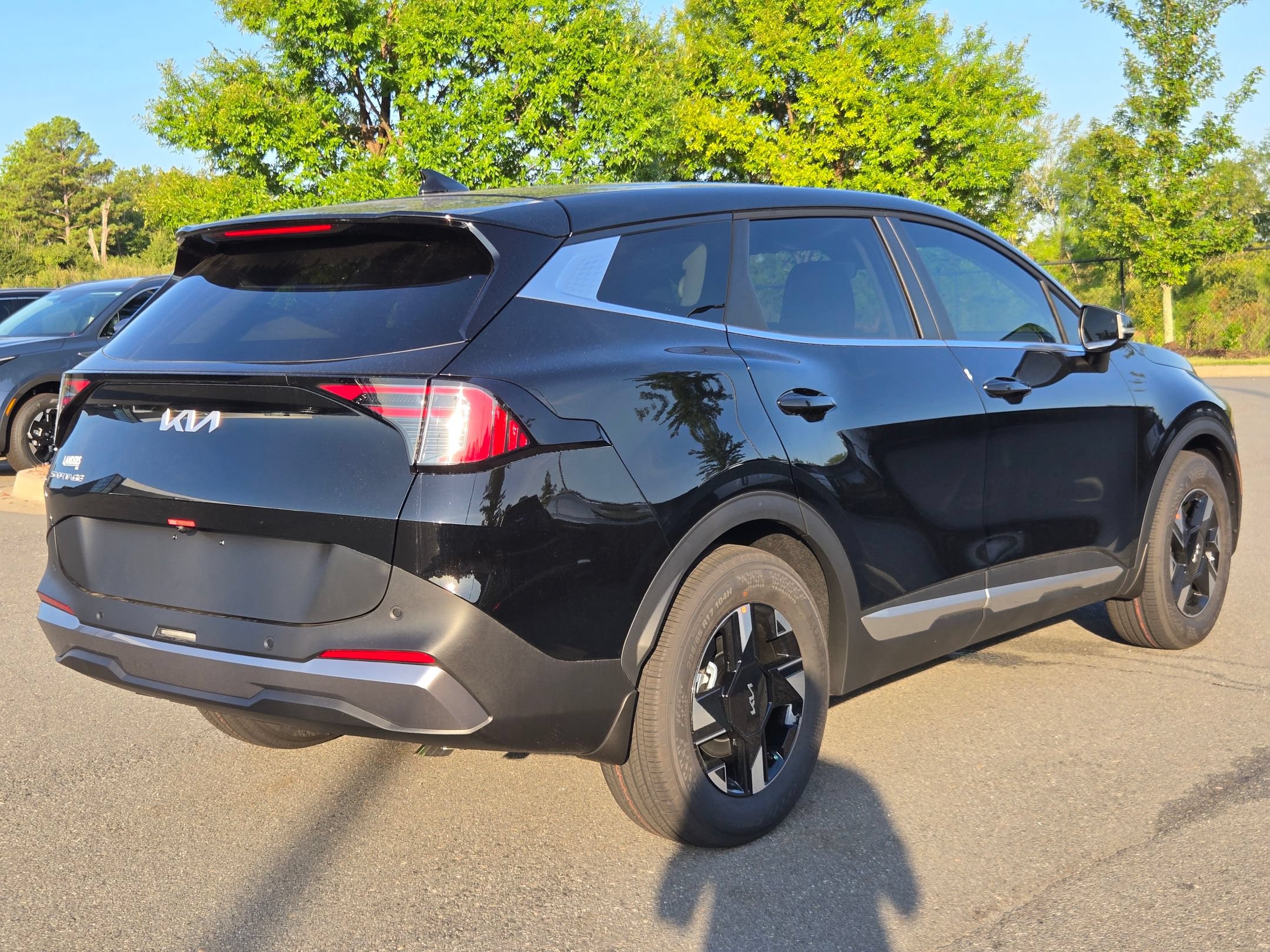 New 2026 Kia Sportage LX w/ LX Convenience Package FWD image 7