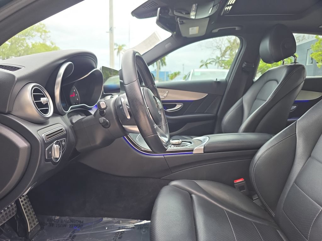 Used 2019 Mercedes-Benz C 300 Sedan w/ AMG Line image 25