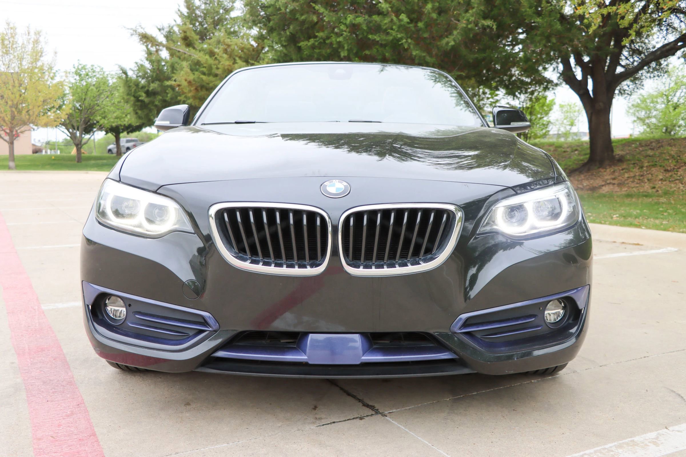 Used 2018 BMW 230i Convertible w/ Premium Package image 2