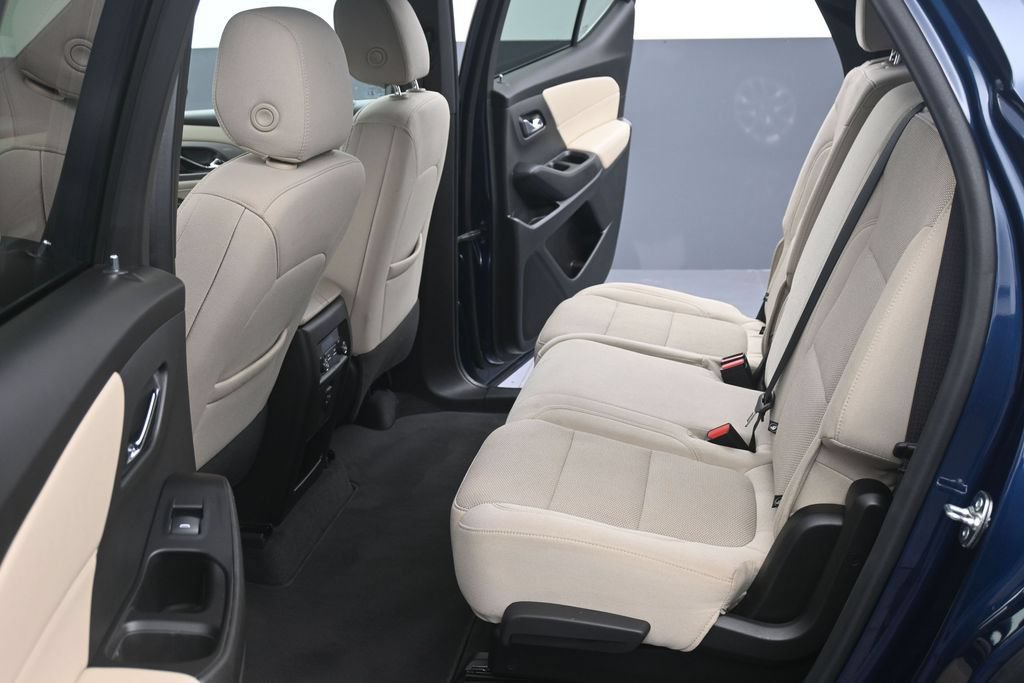 Certified 2023 Chevrolet Traverse LS AWD/4WD image 13