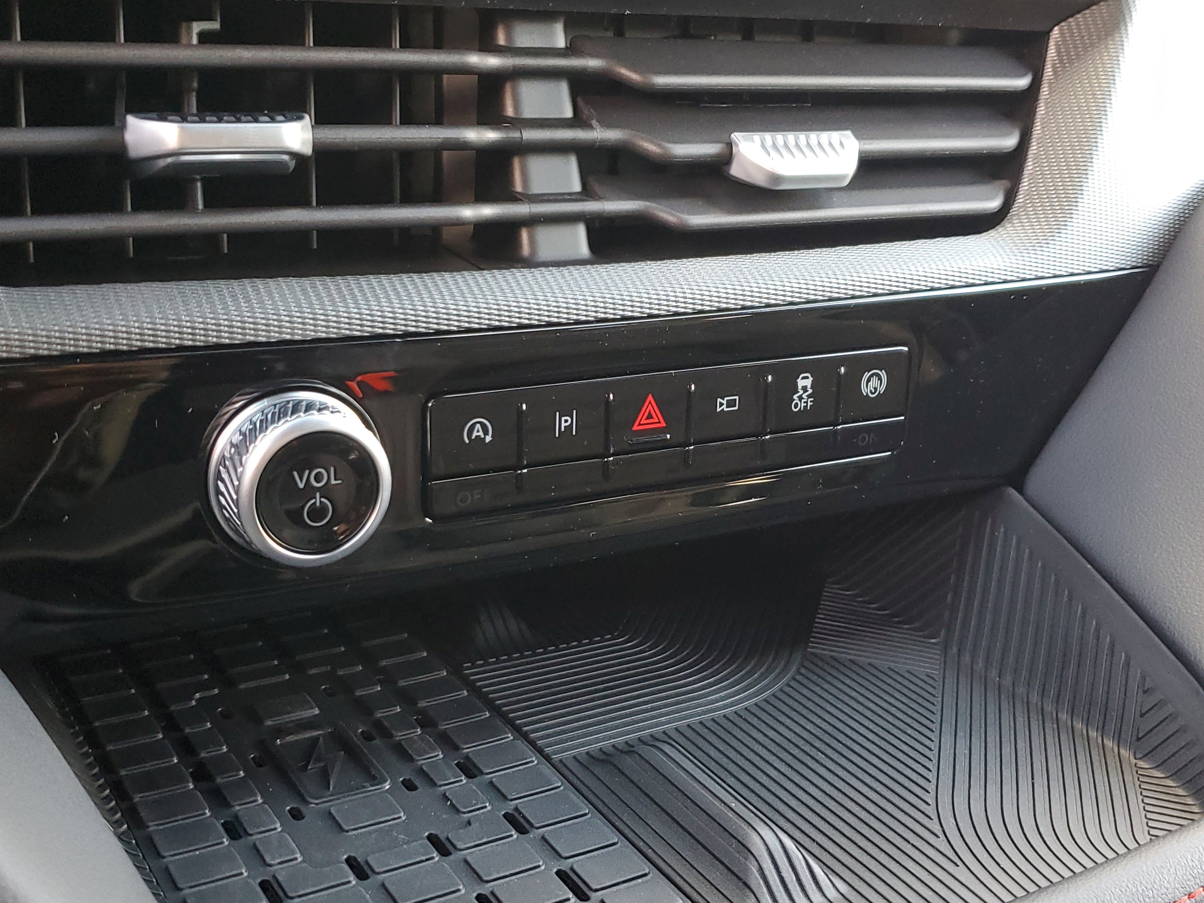 New 2025 Ford Explorer ST-Line w/ Premium Package image 28