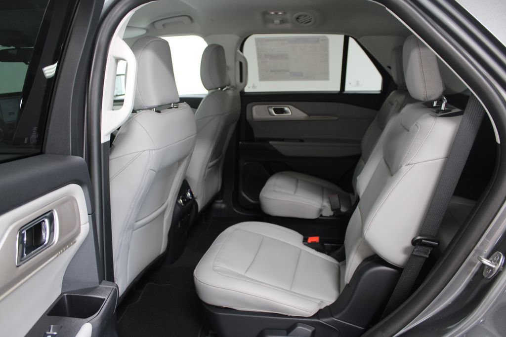 New 2026 Ford Explorer Active w/ Active Comfort Package image 23